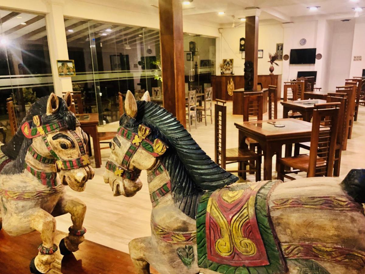 Saman Resort Yala Tissamaharama Exteriör bild