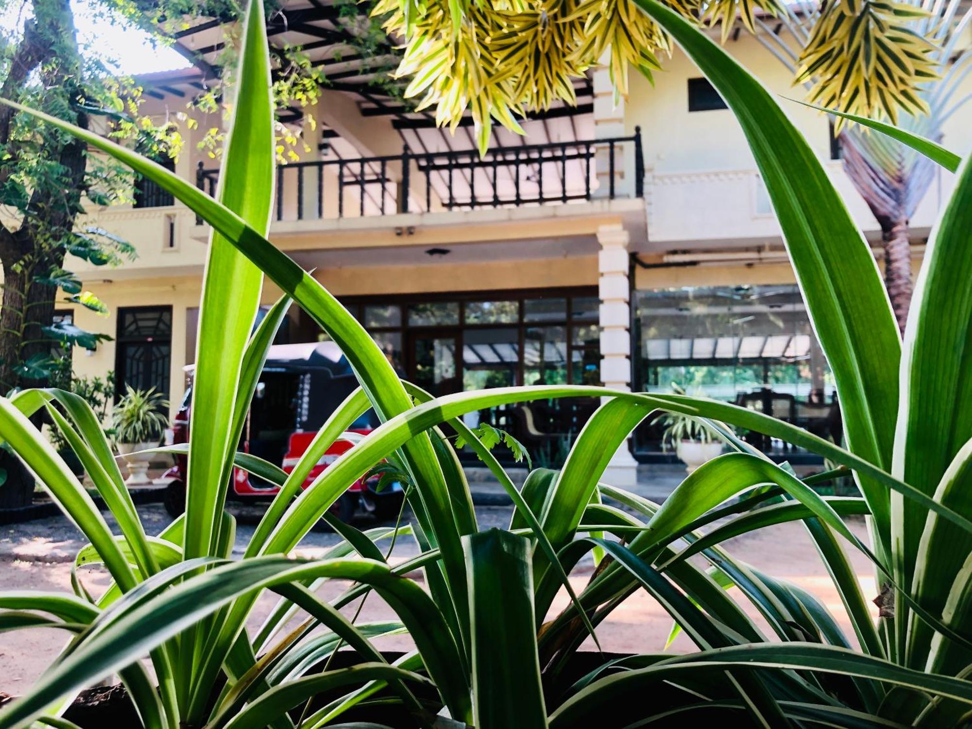 Saman Resort Yala Tissamaharama Exteriör bild