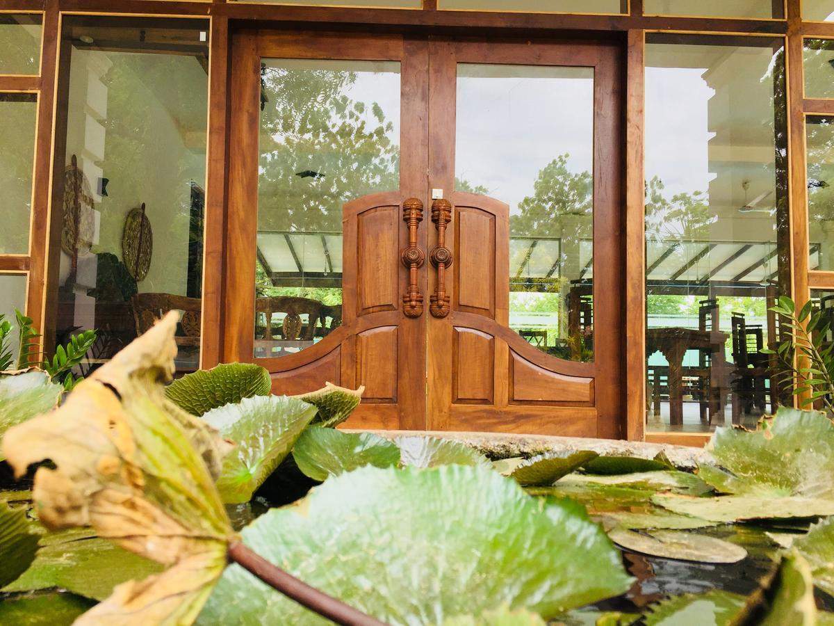 Saman Resort Yala Tissamaharama Exteriör bild